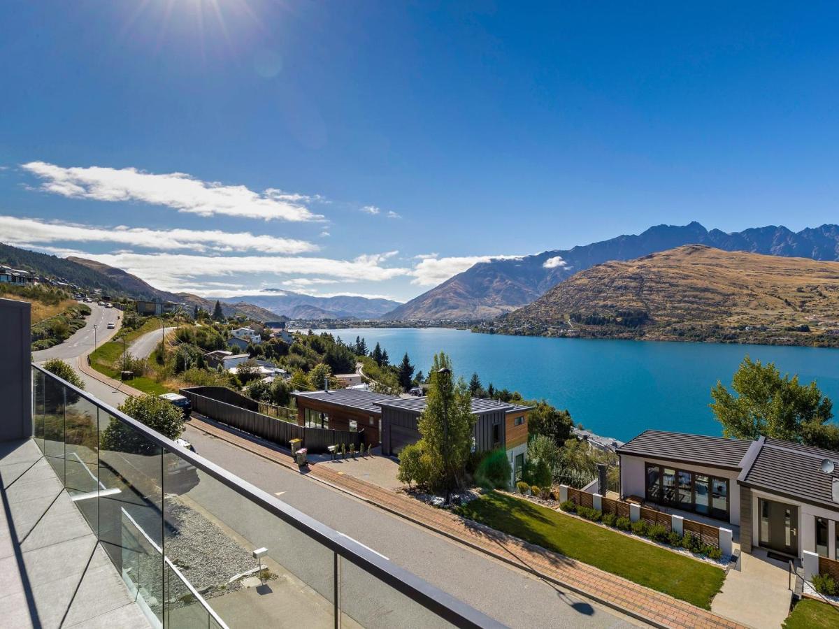 Villa St Matthews Views Cecil Queenstown Exterior foto